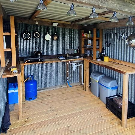 Hotel Bronfelen Yurt Cynghordy Exteriér fotografie