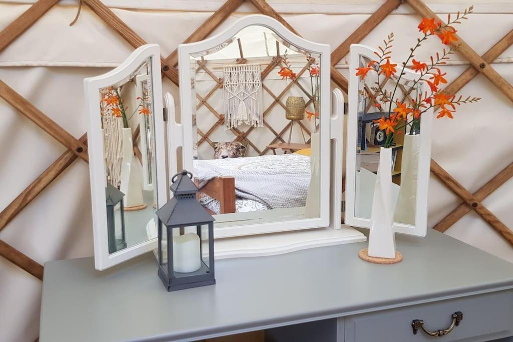 Hotel Bronfelen Yurt Cynghordy Exteriér fotografie